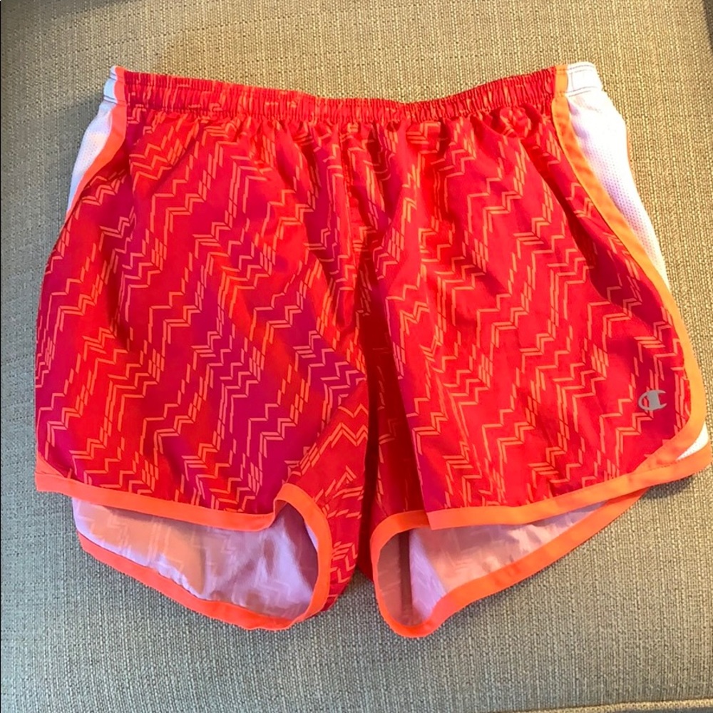 Reddish/orange gym shorts